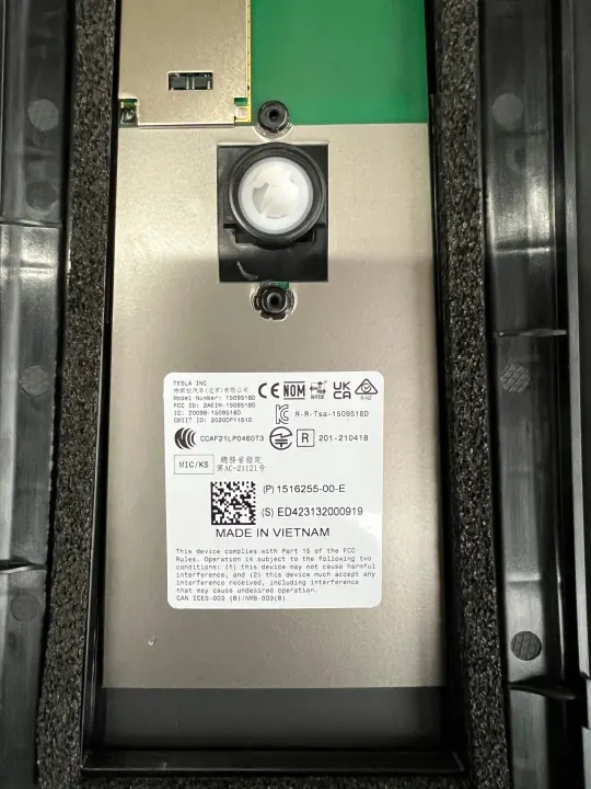 Tesla Model Y Linker Pilaarcamera Afdekking OEM 1506885-00-H image 6