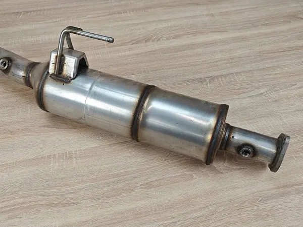Catalyseur DPF d'occasion OEM MB3G5K224EE image 4
