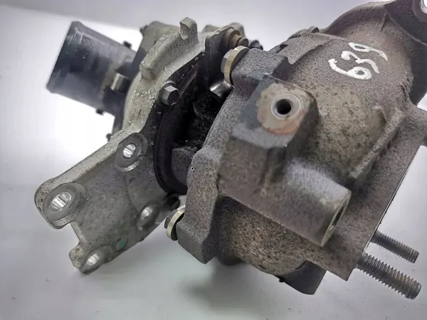 Turbo Toyota Auris 150 2012 OEM 172010N042 image 9