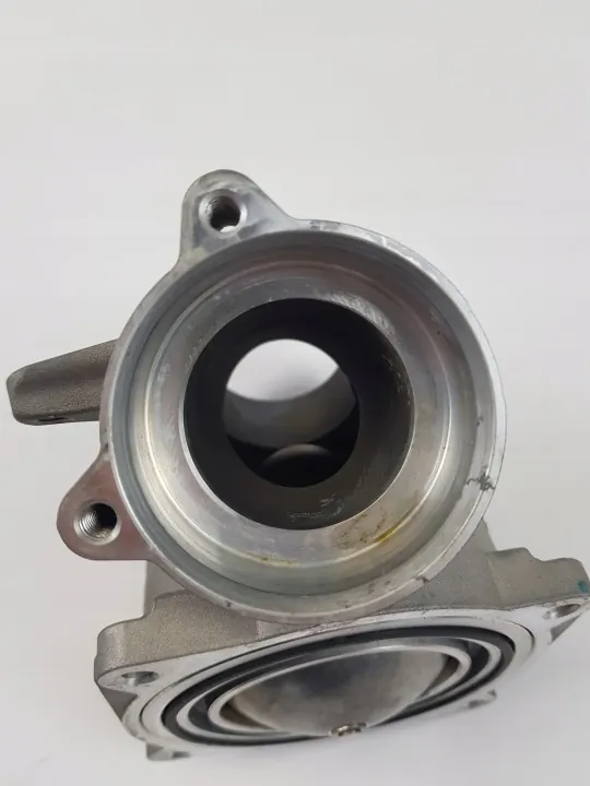 Válvula de bypass turbo OEM 8596273 para BMW 3.0D B57 image 5