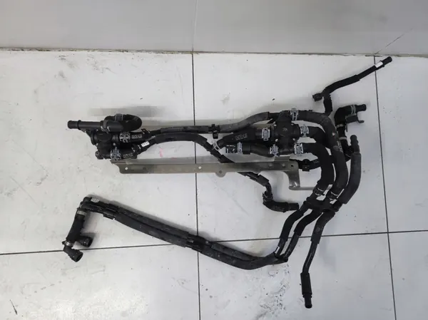 Ensemble de vanne de contrôle de l'eau Audi Q8 E-Tron image 2