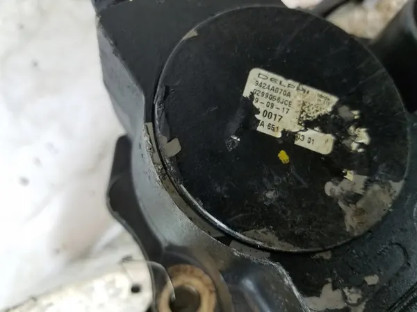 Bomba de combustible Mercedes-Benz Sprinter W906 2.2 CDI A6510700301 image 3