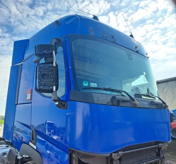 Cabina Completa Renault Gama T Range Euro 6 - Usada image 4