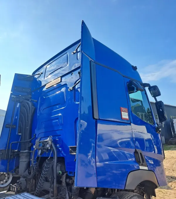 Cabina Completa Renault Gama T Range Euro 6 - Usada image 8