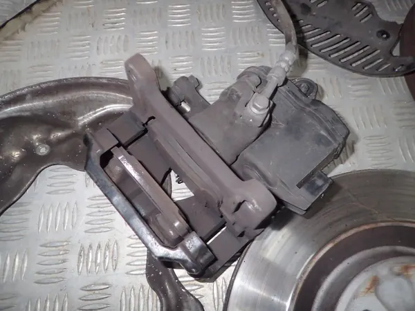 Bromssats Audi SQ5 Q5 OEM HAMULCE N5 - Begagnad image 6