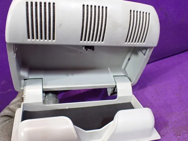 Aurinkolasikotelo SKODA OCTAVIA II 08-13 1Z0868565F image 3