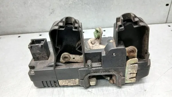 Bakre vänstra dörrlås OPEL ASTRA G SEDAN 90561157 image 4