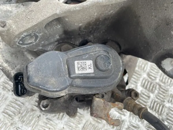 OEM 6796099 Linkes Hinterradlager BMW 5 F11 image 3