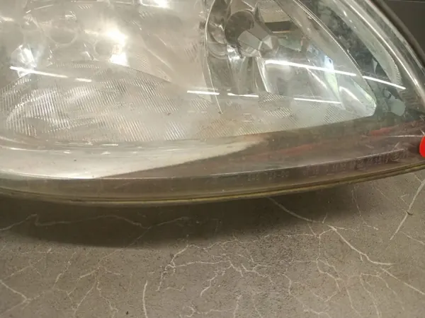 Rechter Scheinwerfer Mercedes Vito W639 2.2CDI OEM 246704-00 image 3
