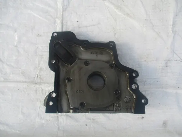 Olje Pump + Sump Skoda VW Golf IV Leon 1.4 16V image 2