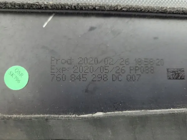 VW Touareg III Heckrechte Dunkle Scheibe OEM 760845298 image 5