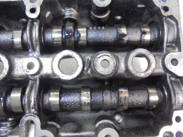 OEM 55219638 Tampa de árvore de cames Opel OE usado image 3