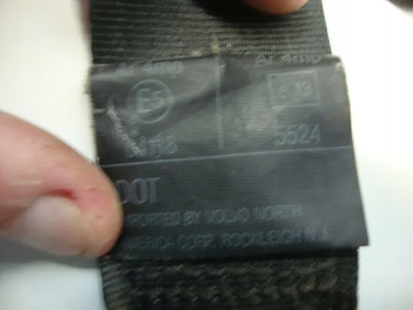 Cinto dianteiro esquerdo Volvo 850 OEM XPP11619 image 3