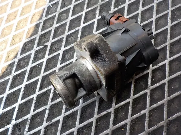 EGR-venttiili FIAT BRAVO II 1.6 D 55229740 image 3