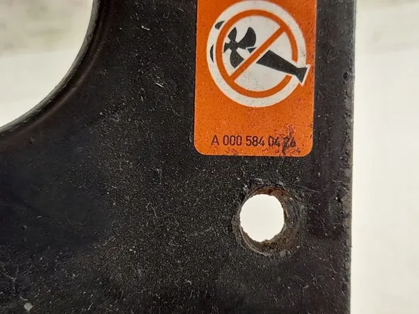 Supporto cintura anteriore Mercedes ML W164 image 8