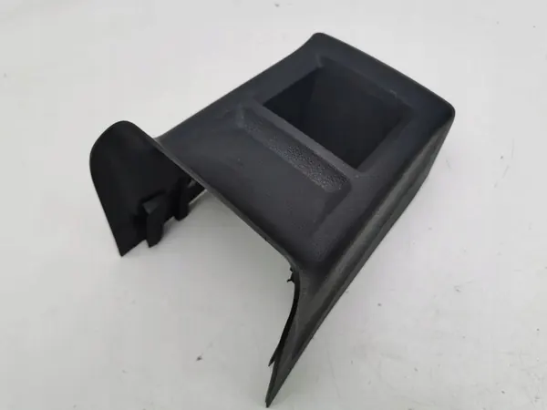 Piezas de túnel central Audi Q2 OEM 81A864376B image 3