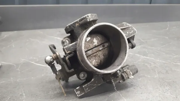 Drosselklappe Opel Omega B 2.0 image 6