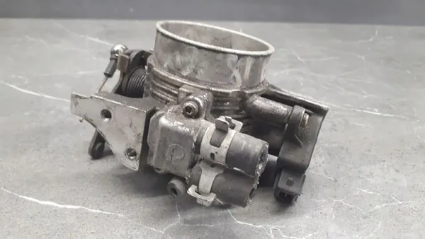 Drosselklappe Opel Omega B 2.0 image 9