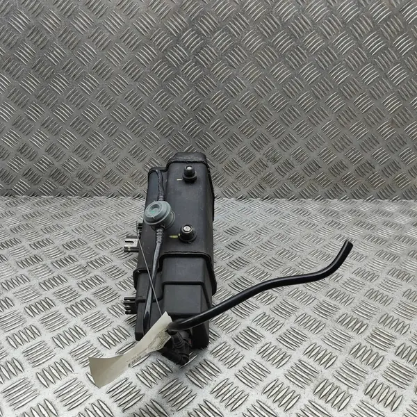 Porsche Cayman 987 Fuel Line Pair 99720162500 image 2