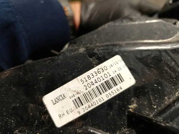 Lancia Ypsilon III Luz Trasera Derecha 51833630 image 3