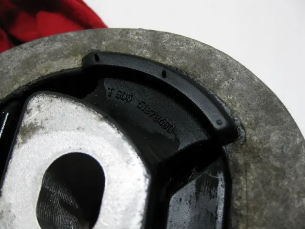 Moottorin tuki FIAT DOBLO II 51879480 image 6