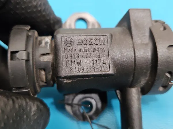 Soupape à vide OEM 8509323 pour BMW X6 E71 3.0D image 3