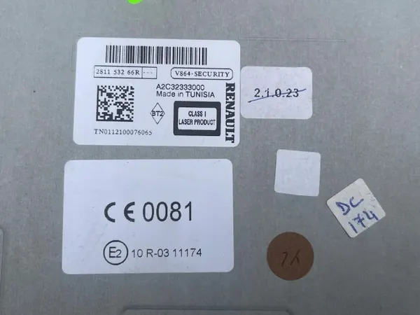 Radio CD Navigation Renault OEM 281153266R image 6