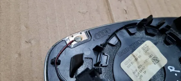 Audi Peili-Insertti OEM 8W0857535F - Käytetty Kunnossa image 10