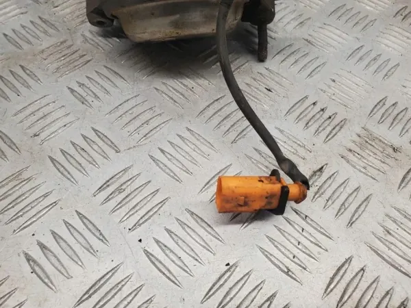 Support de boîte Audi OE 4H0399151AB image 3