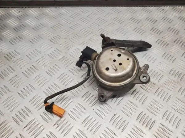 Support de boîte Audi OE 4H0399151AB image 9