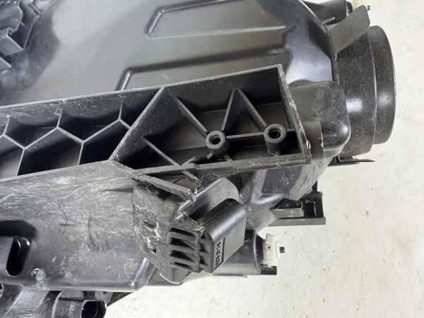 Seat MII 11- Farol Dianteiro 1SL941015F image 5