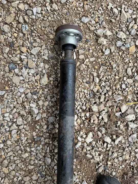 Manuell drivaxel Audi A5 8T 3.0 TDI 8T0521101A image 4