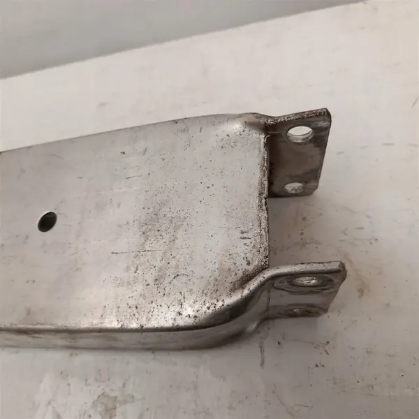 Suoja-alue Mercedes A 177 W177 A1776202300 image 4