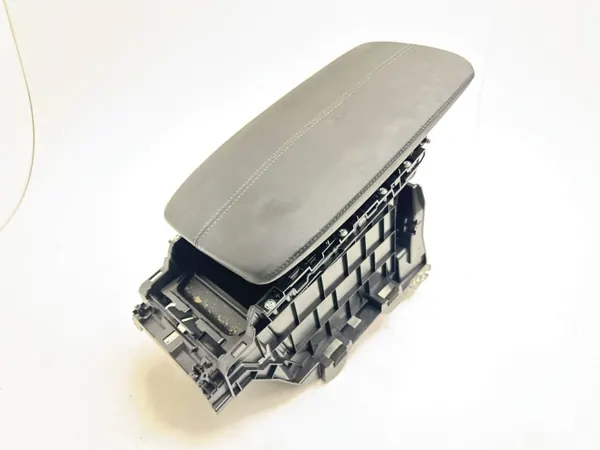 Apoio de braço consola Mazda CX-30 OEM 997MC09 image 3