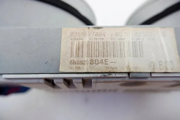 Compteur OEM 6N0920804E pour VW Polo III 1.6 image 6