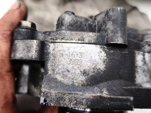Bomba de vacío OEM AMD212566 para Mitsubishi Outlander 2014 image 6