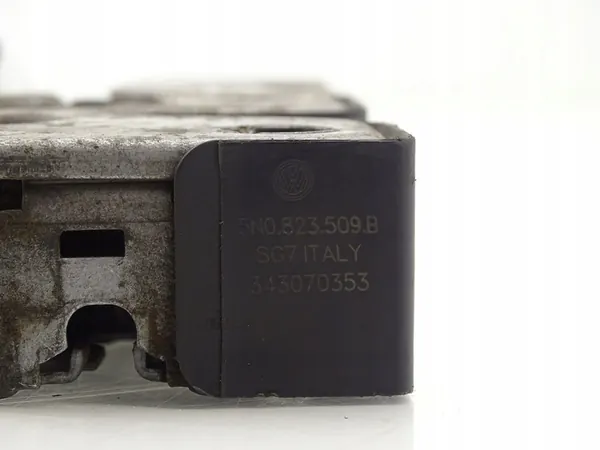 Motorhuvslås VW Tiguan I 5N 5N0823509B image 4