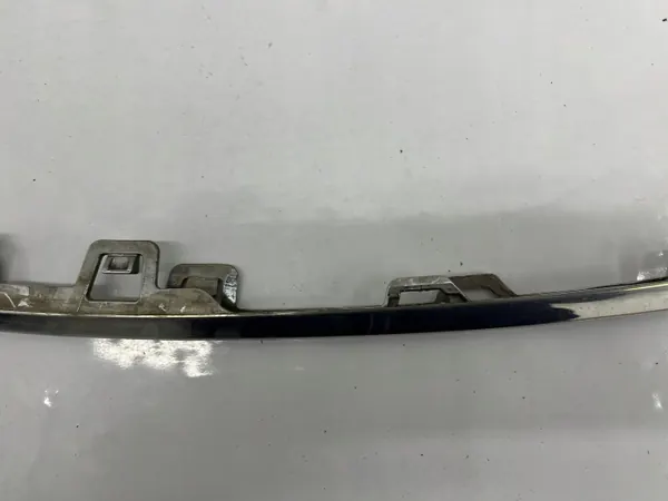OEM 3G0853254 Moldura Parachoques Delantera Derecha VW Passat B8 image 4