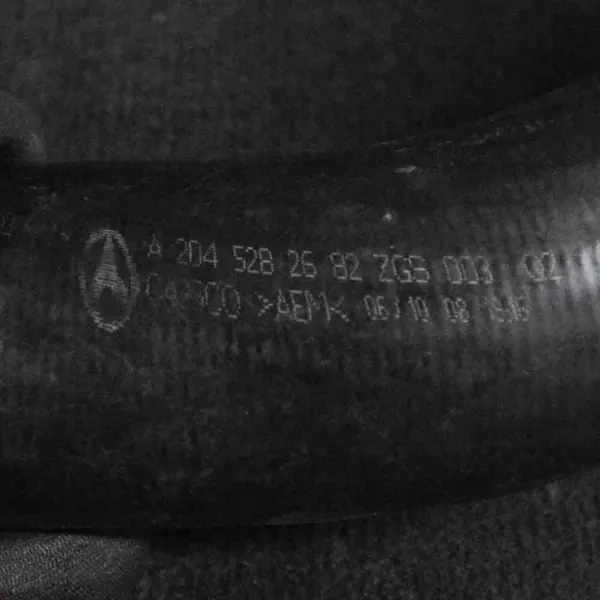 Oikea intercooler-putki Mercedes-Benz C (W204) 1.8L A2045282682 image 3