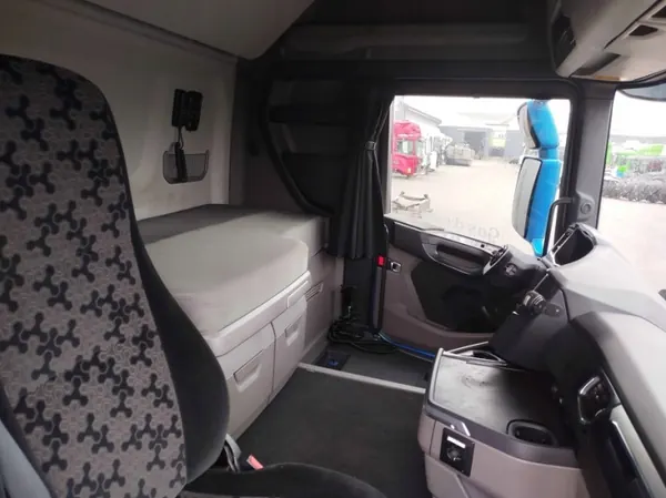 Cabine nue Scania R NTG - OEM R NTG Occasion image 9