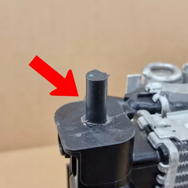 Radiador completo Renault Austral 1.2 E-TECH 200 Hybrid TCe 130 image 10