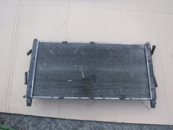 Radiador de agua VW Transporter T4 701121253D image 2