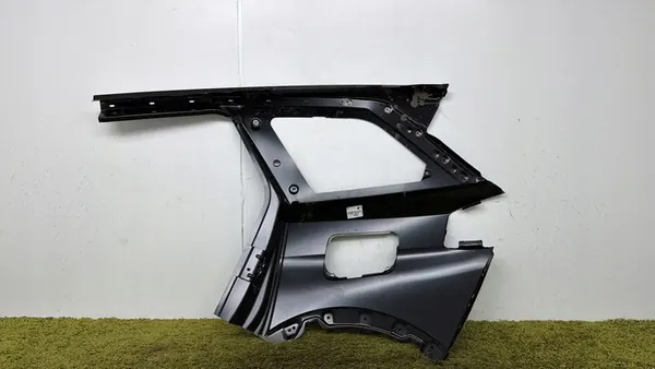 Parafuso Traseiro Direito Peugeot 3008 II 16- OEM image 4