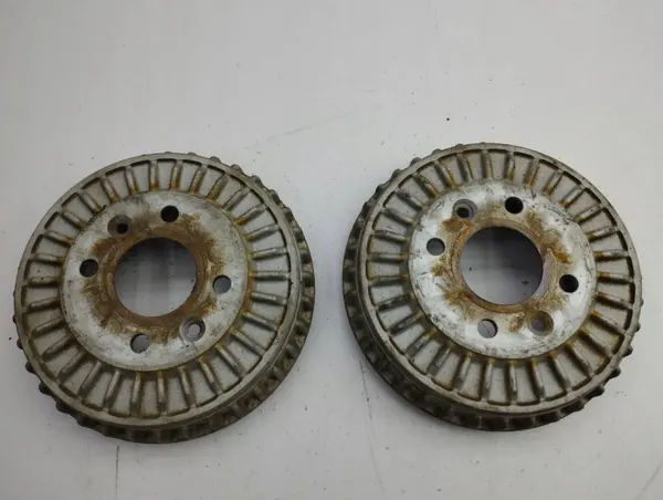 Renault Clio V Bakre bromstrumma OEM AMD114676 image 6