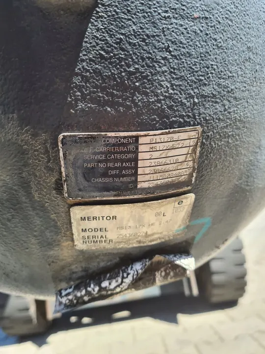 Habillage de pont Renault Gama T Evo MS17X OEM 23866310 image 6