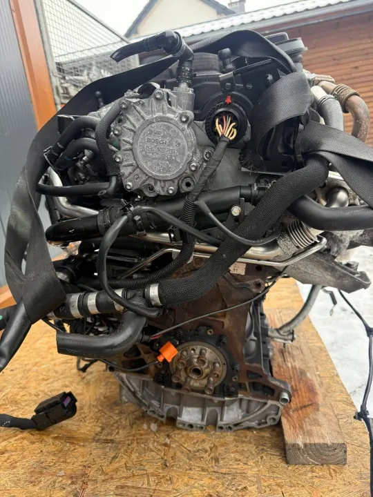Käytetty 2.0 TDI-moottori OEM XLV2613 Audi A6 C6 image 7