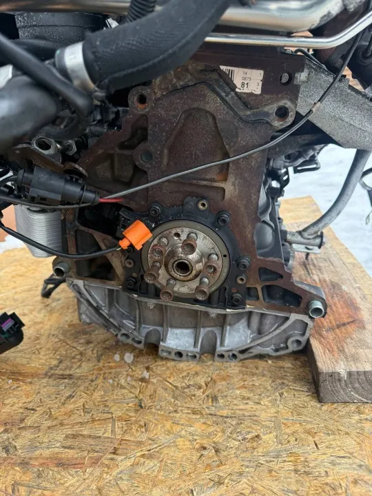 Käytetty 2.0 TDI-moottori OEM XLV2613 Audi A6 C6 image 8