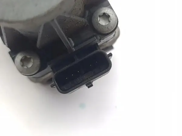 EGR-Ventil Infiniti Q30 2016 OEM 7172RB2597 image 4
