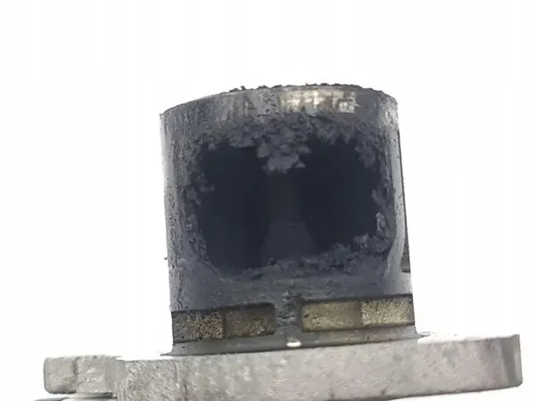 EGR-Ventil Infiniti Q30 2016 OEM 7172RB2597 image 8