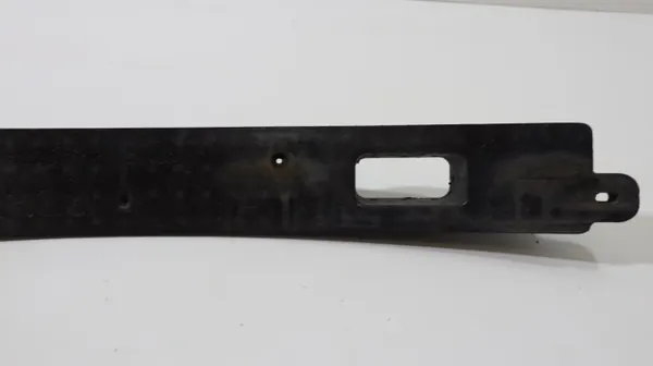 Tesla S 2012 Etupuskurinvahvike OEM 6008148-00-C image 7